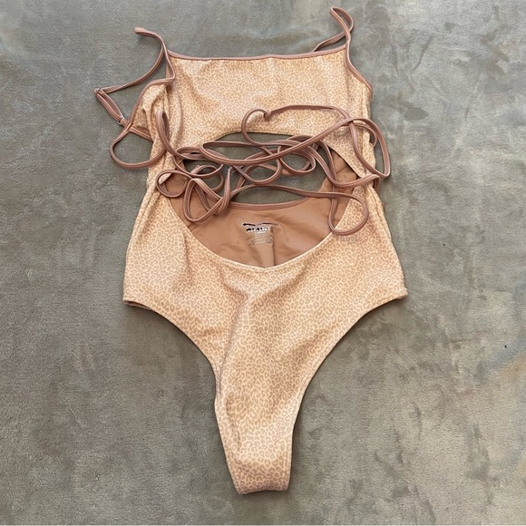 New! Frankie’s bikinis Alice Terry Wrap One Piece leopard Swimsuit 3329 - Picture 6 of 11